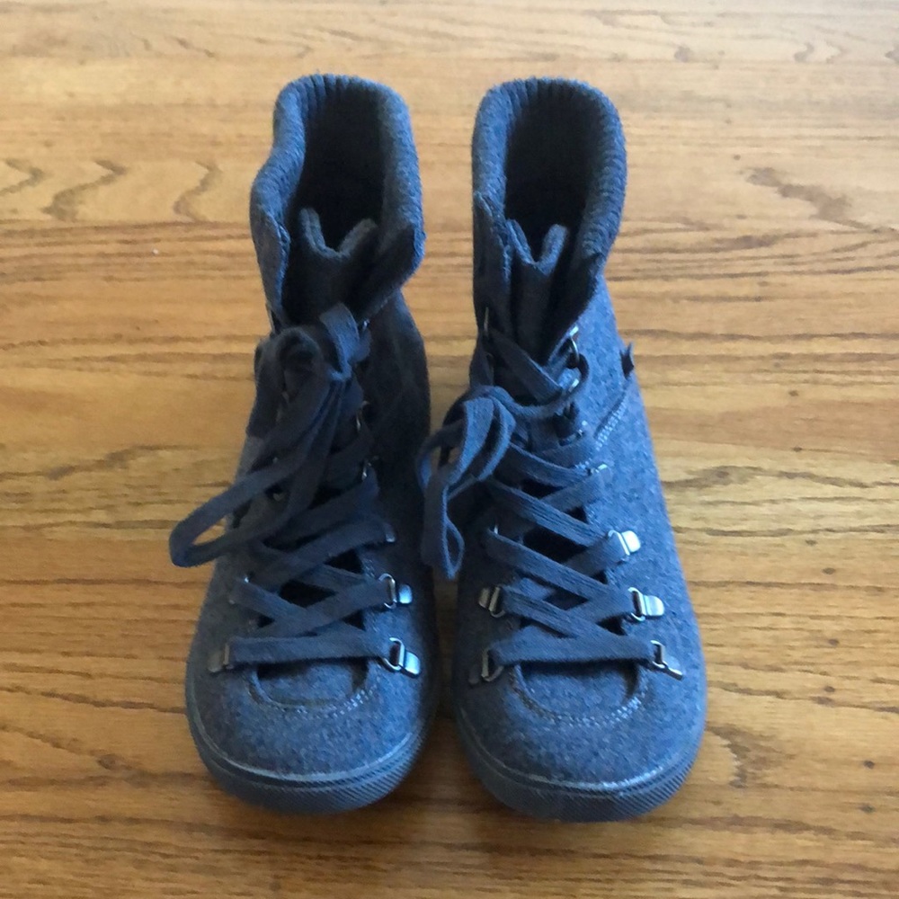 Bowfish Malibu booties